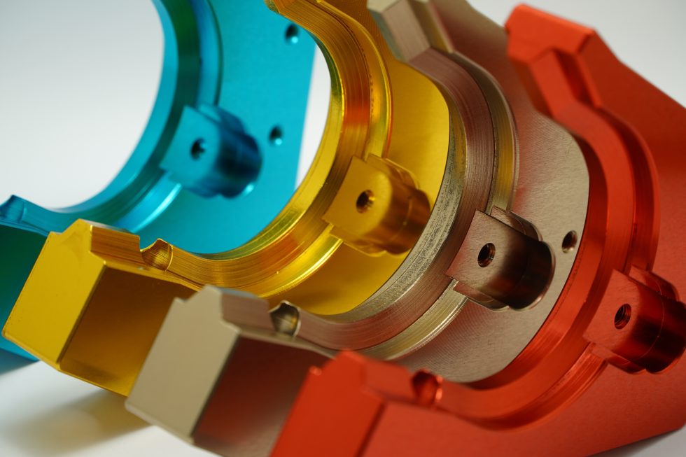 aluminum anodizing services